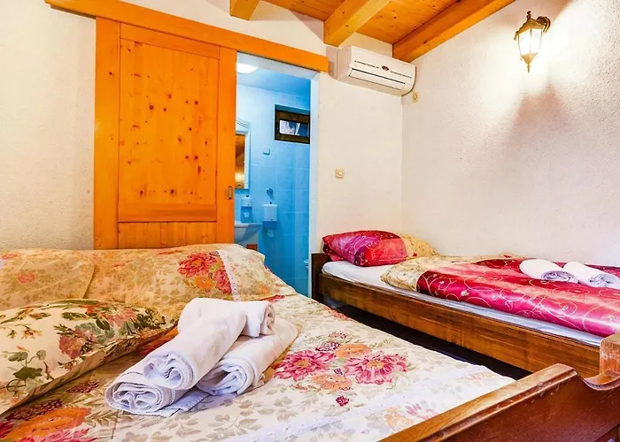 Vakantiehuis In Near Paklenica National Park