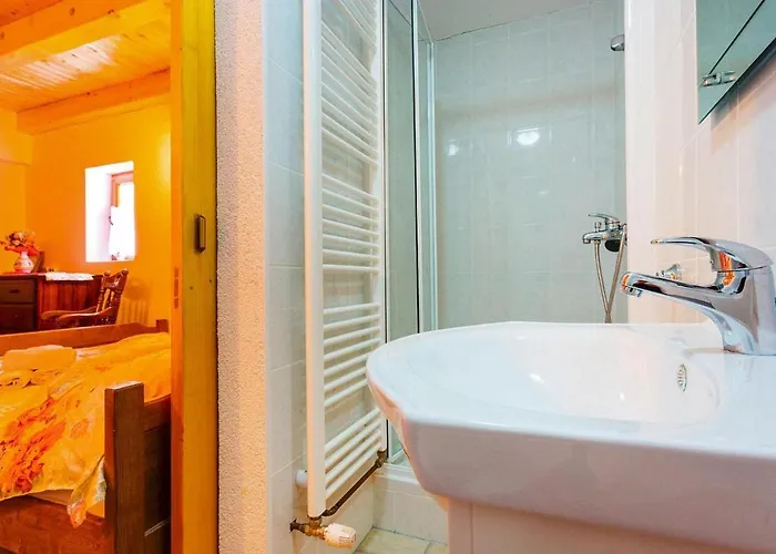 Vakantiehuis In Near Paklenica National Park *
